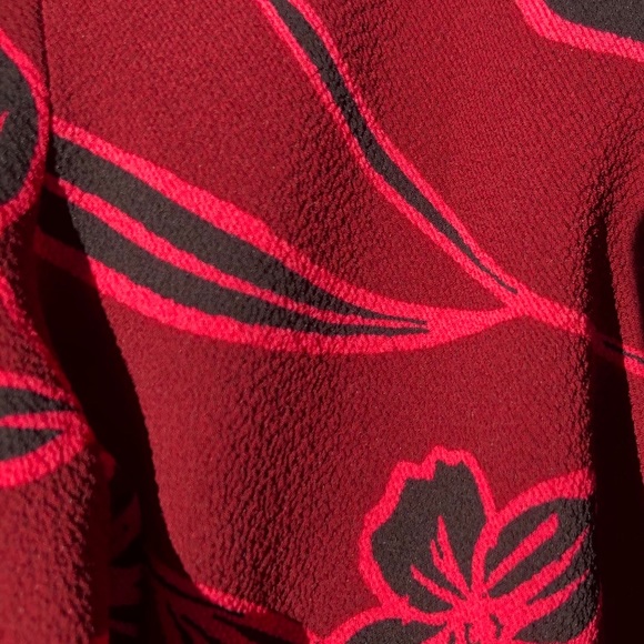 OLM Floral Blouse w/ Elastic Waist & Balloon Sleeves - Picture 16 of 16